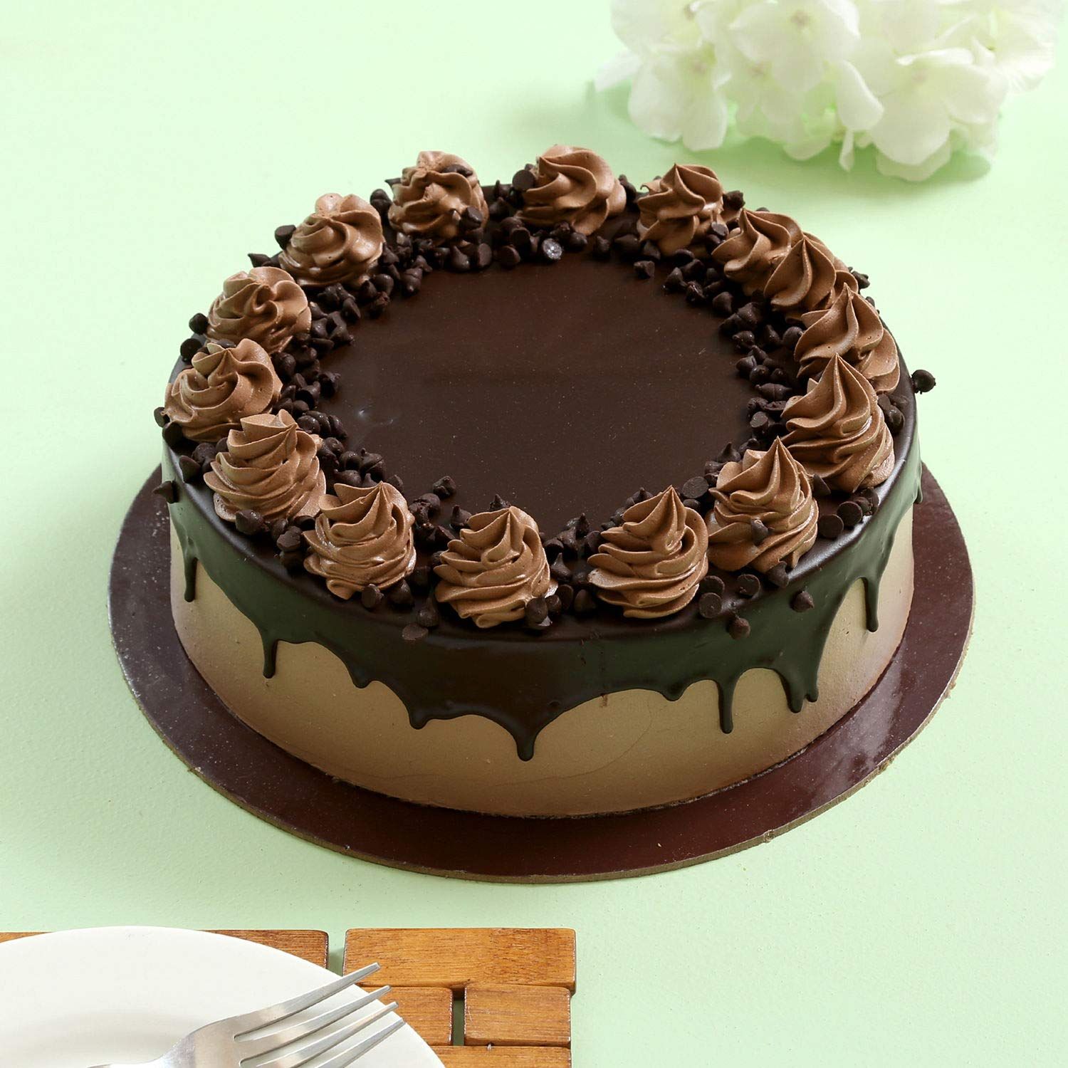 Ferns N Petals Cream Drop Chocolate Cake Image