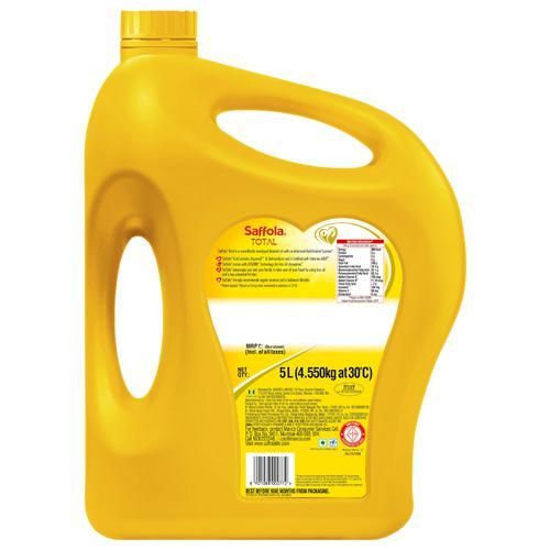 Saffola Total Refined Cooking oil Image
